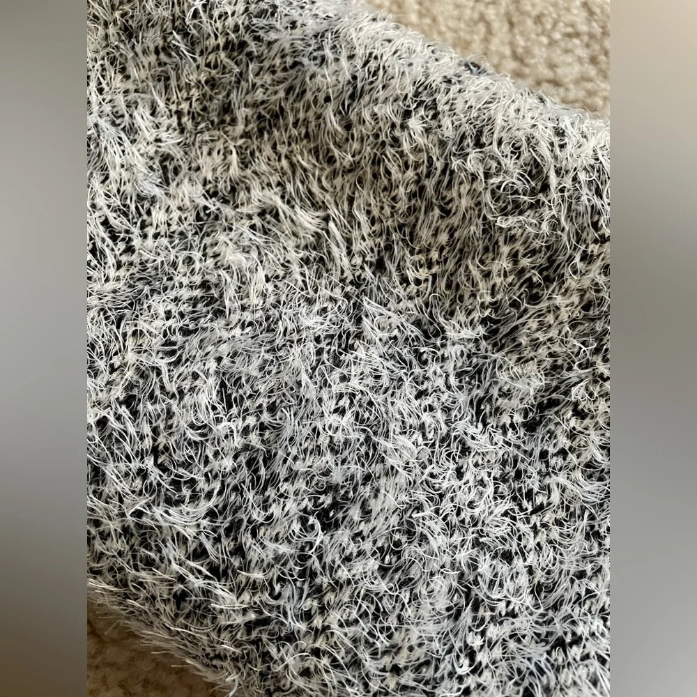 Women’s Black and White Fuzzy Infinity Loop Scarf